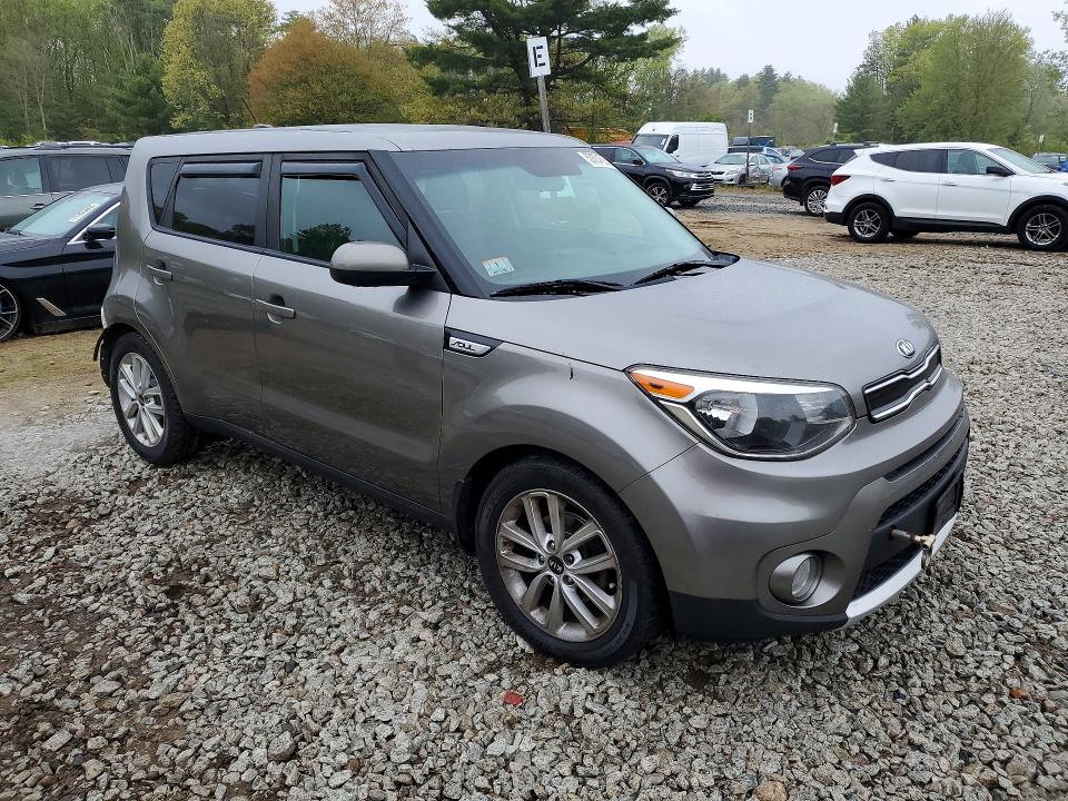 Продаж на аукціоні авто 2018 Kia Soul, vin: KNDJP3A52J7518728, номер лоту: 53804626