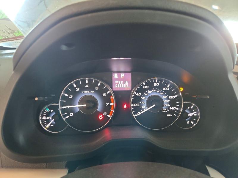 2011 Subaru Outback მანქანა იყიდება აუქციონზე, vin: 4S4BRBAC9B3318358, აუქციონის ნომერი: 54165636