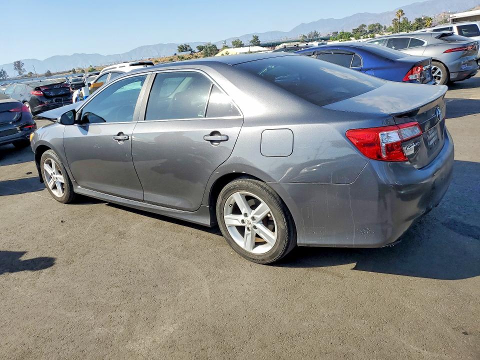54336806 :رقم المزاد ، 4T1BF1FK4CU053394 vin ، 2012 Toyota Camry مزاد بيع