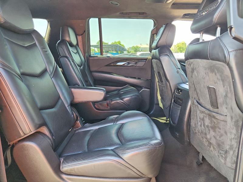 54485516 :رقم المزاد ، 1GYS4KKJ8HR144203 vin ، 2017 Cadillac Escalade مزاد بيع