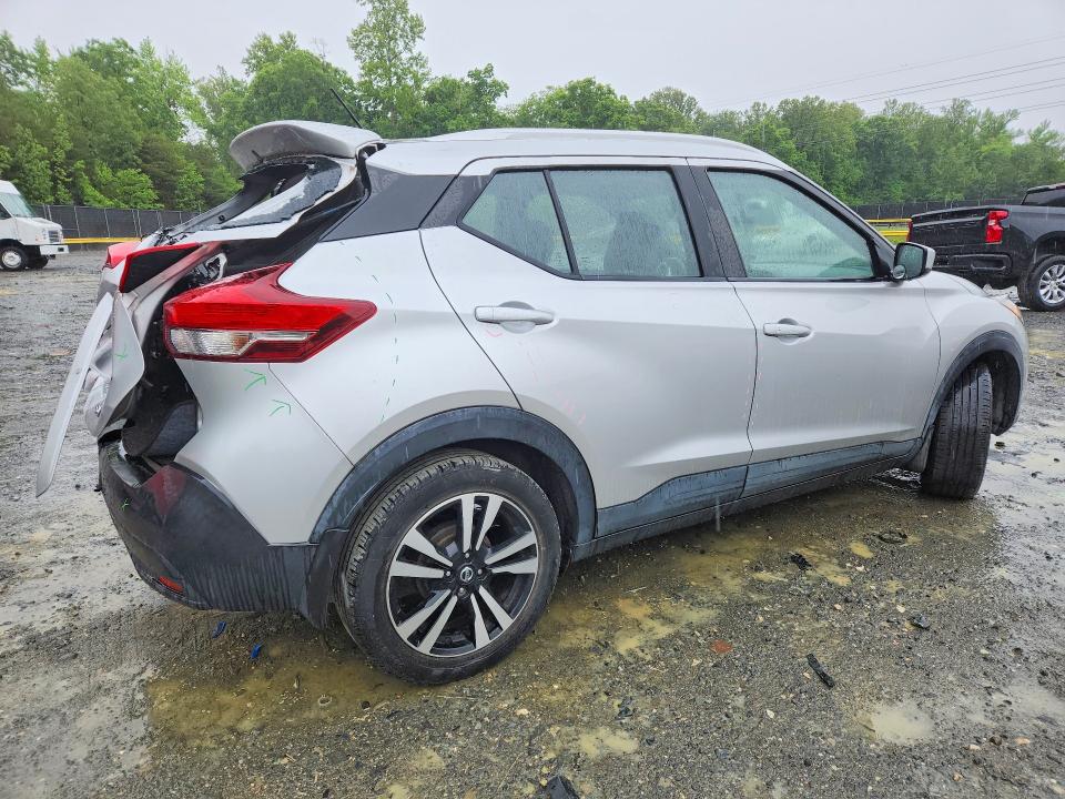 Aukcja sprzedaży 2018 Nissan Kicks, vin: 3N1CP5CU7JL541977, numer aukcji: 53060356