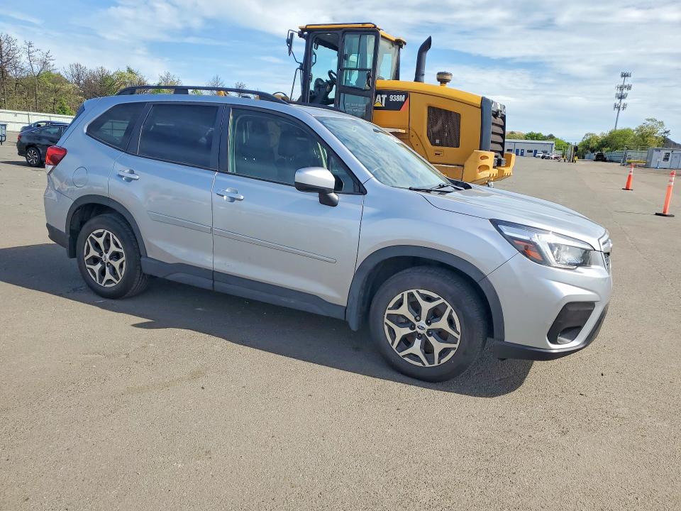 Продажа на аукционе авто 2019 Subaru Forester, vin: JF2SKAEC0KH441077, номер лота: 54793136