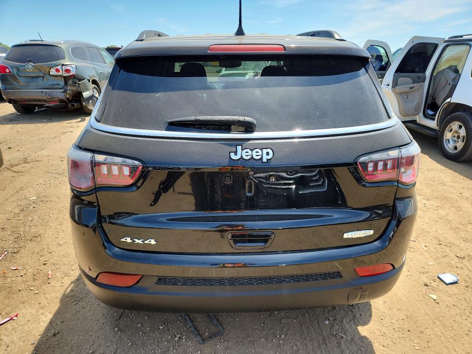 2018 Jeep Compass მანქანა იყიდება აუქციონზე, vin: 3C4NJDBBXJT192282, აუქციონის ნომერი: 55063236
