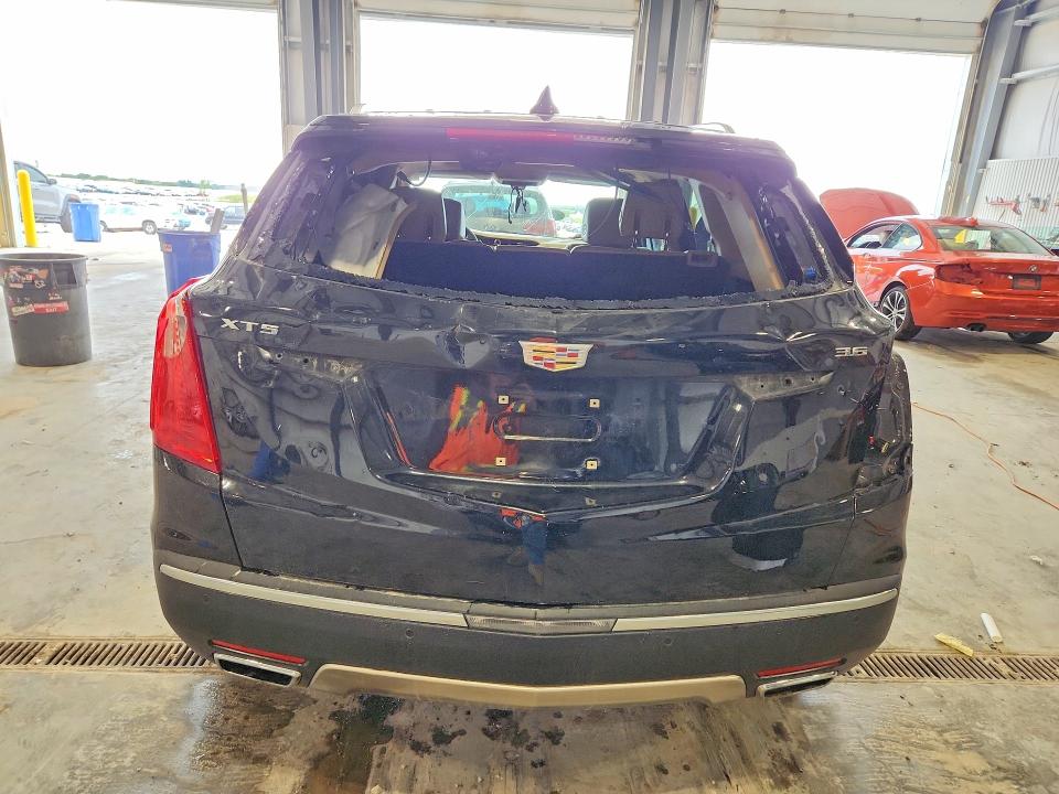 Auction sale of the 2017 Cadillac Xt5, vin: 1GYKNFRSXHZ141189, lot number: 54688706