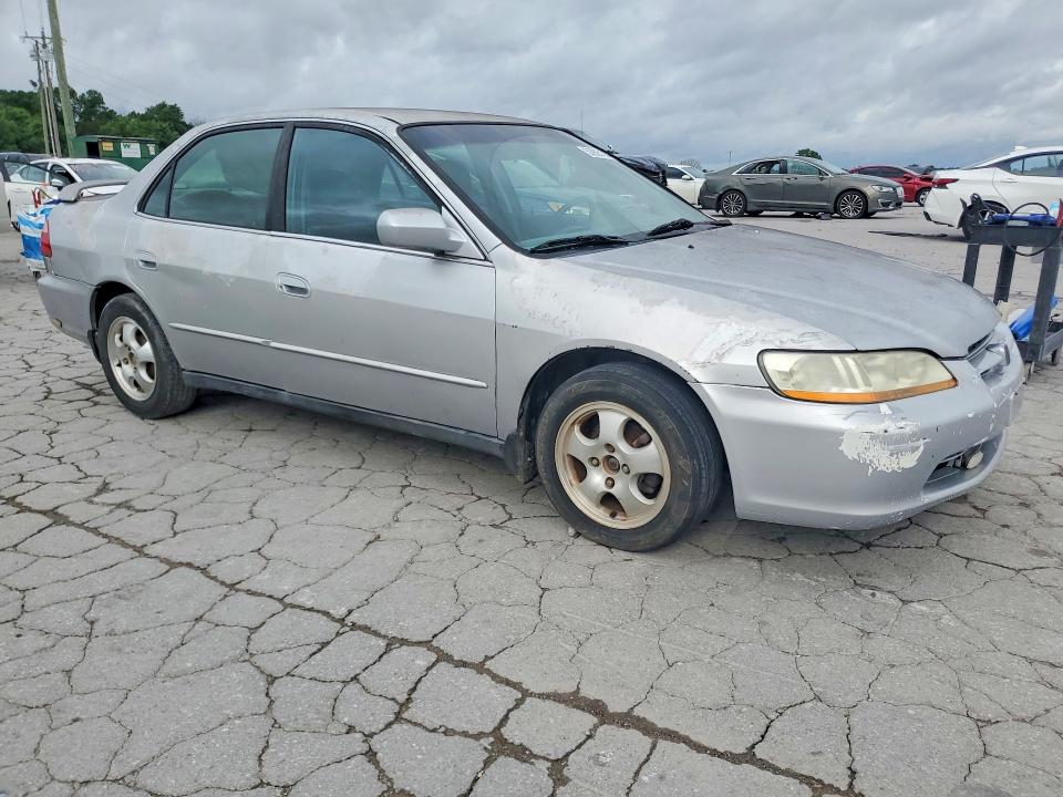 53925106 :رقم المزاد ، 1HGCG564XWA075695 vin ، 1998 Honda Accord مزاد بيع