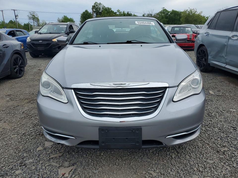 Auction sale of the 2014 Chrysler 200, vin: 1C3BCBEG8EN131158, lot number: 53404486