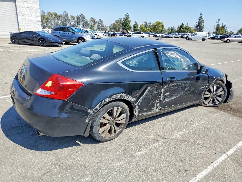 46844496 :رقم المزاد ، 1HGCS1B37CA008651 vin ، 2012 Honda Accord مزاد بيع