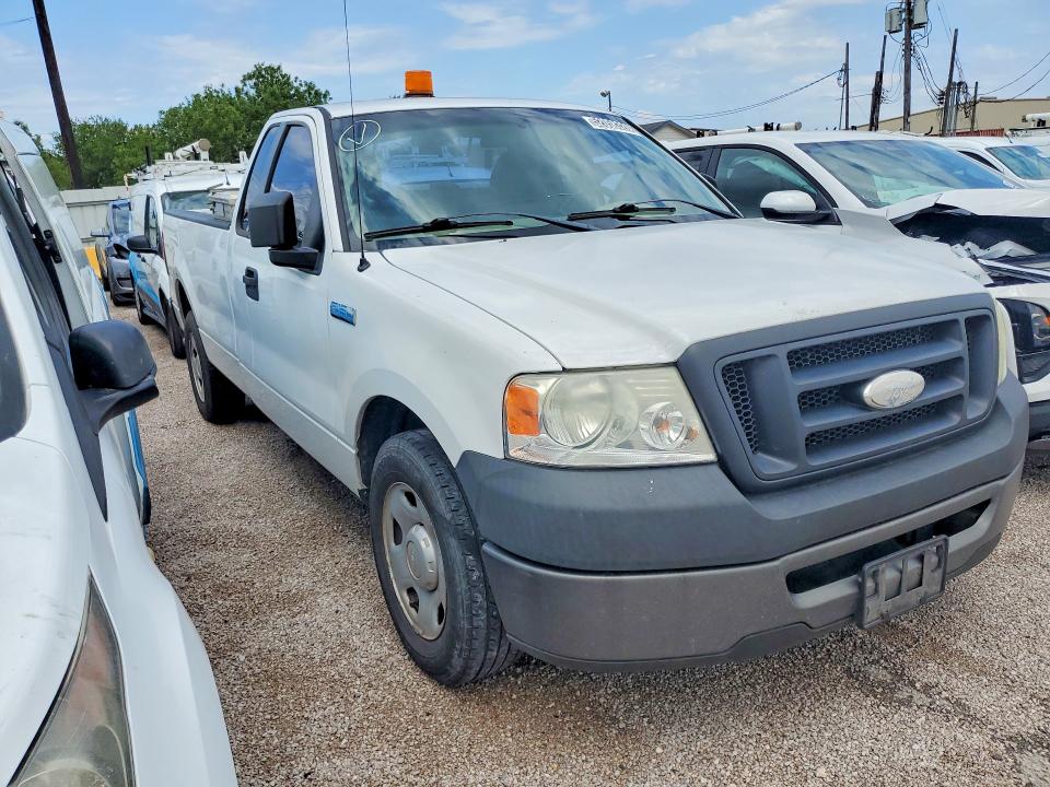 52058326 :رقم المزاد ، 1FTRF12248KC43093 vin ، 2008 Ford F150 مزاد بيع