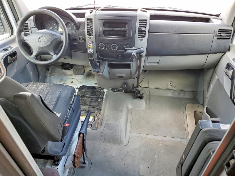 Aukcja sprzedaży 2015 Mercedes Benz Sprinter, vin: WD3PE8DB0FP129649, numer aukcji: 53312446