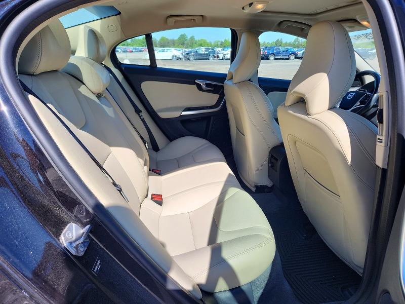 52482946 :رقم المزاد ، YV140MTL5J2461998 vin ، 2018 Volvo S60 مزاد بيع