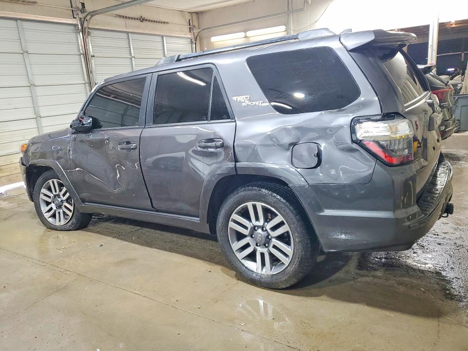 Продажа на аукционе авто 2022 Toyota 4runner, vin: JTESU5JR2N6079825, номер лота: 53376306