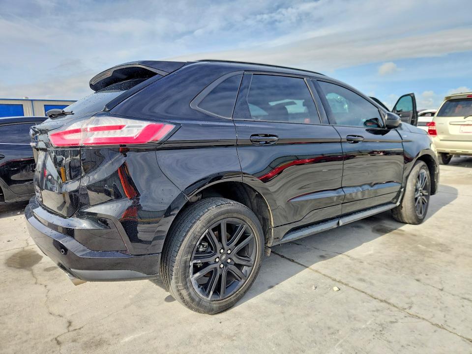 Продажа на аукционе авто 2021 Ford Edge, vin: 2FMPK3J90MBA37556, номер лота: 55143306
