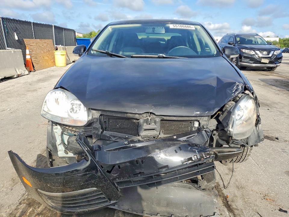 55186886 :رقم المزاد ، 3VWRZ7AJ9AM160919 vin ، 2010 Volkswagen Jetta مزاد بيع