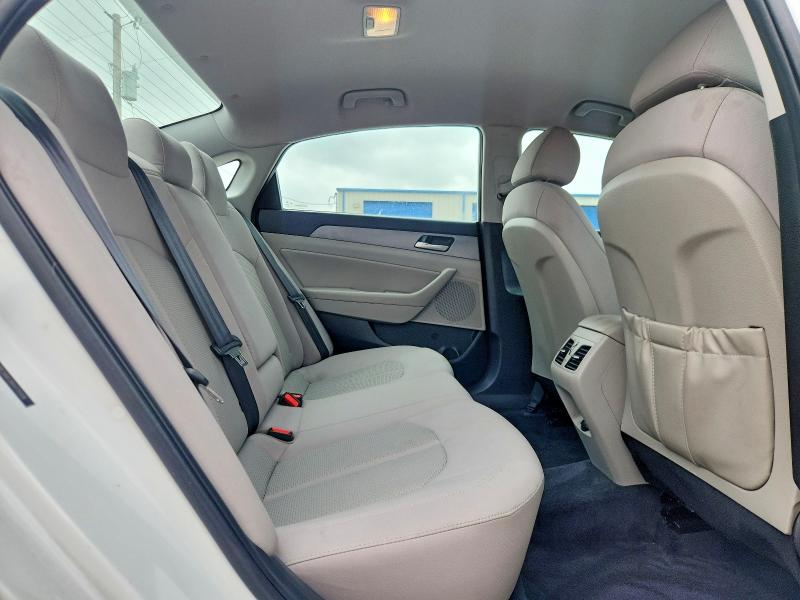 Продажа на аукционе авто 2019 Hyundai Sonata, vin: 5NPE34AF2KH775106, номер лота: 53902056