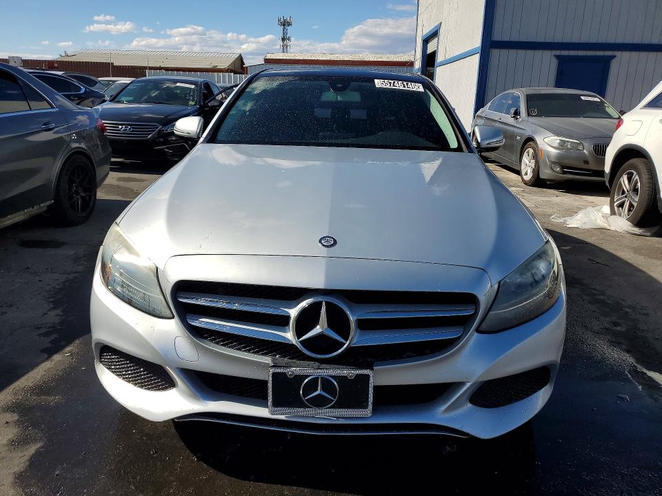2016 Mercedes-benz C მანქანა იყიდება აუქციონზე, vin: 55SWF4JB8GU167796, აუქციონის ნომერი: 55746146