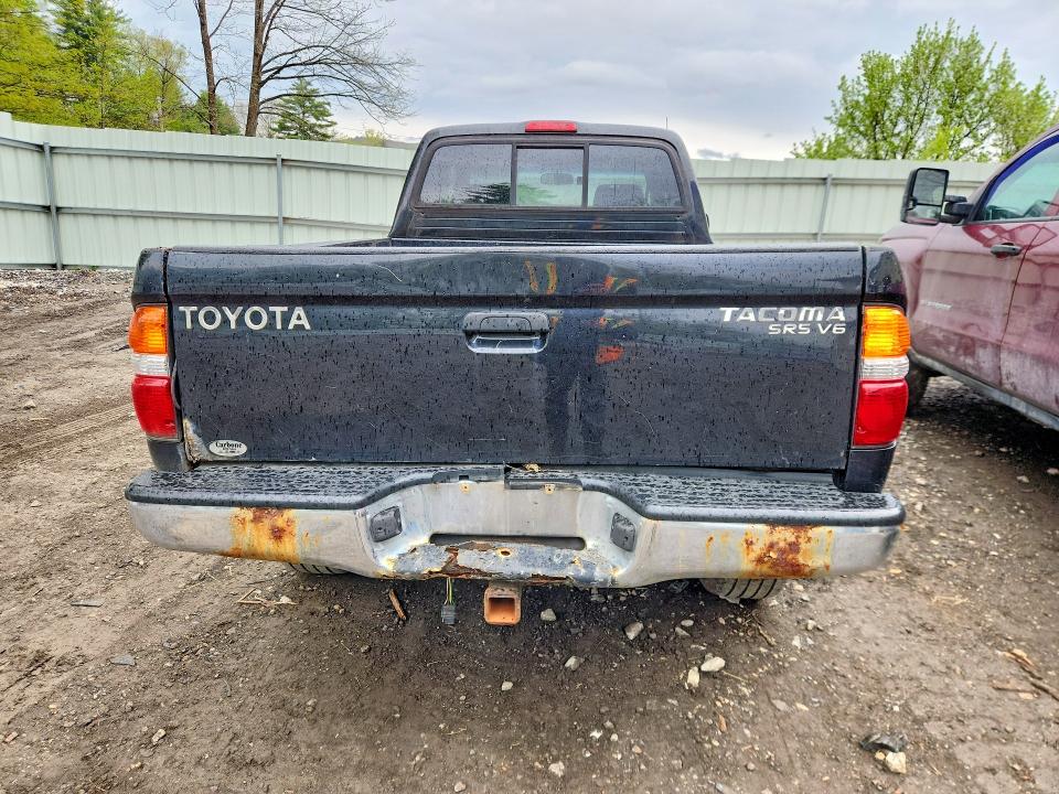 2004 Toyota Tacoma მანქანა იყიდება აუქციონზე, vin: 5TEWN72N24Z374595, აუქციონის ნომერი: 53136986