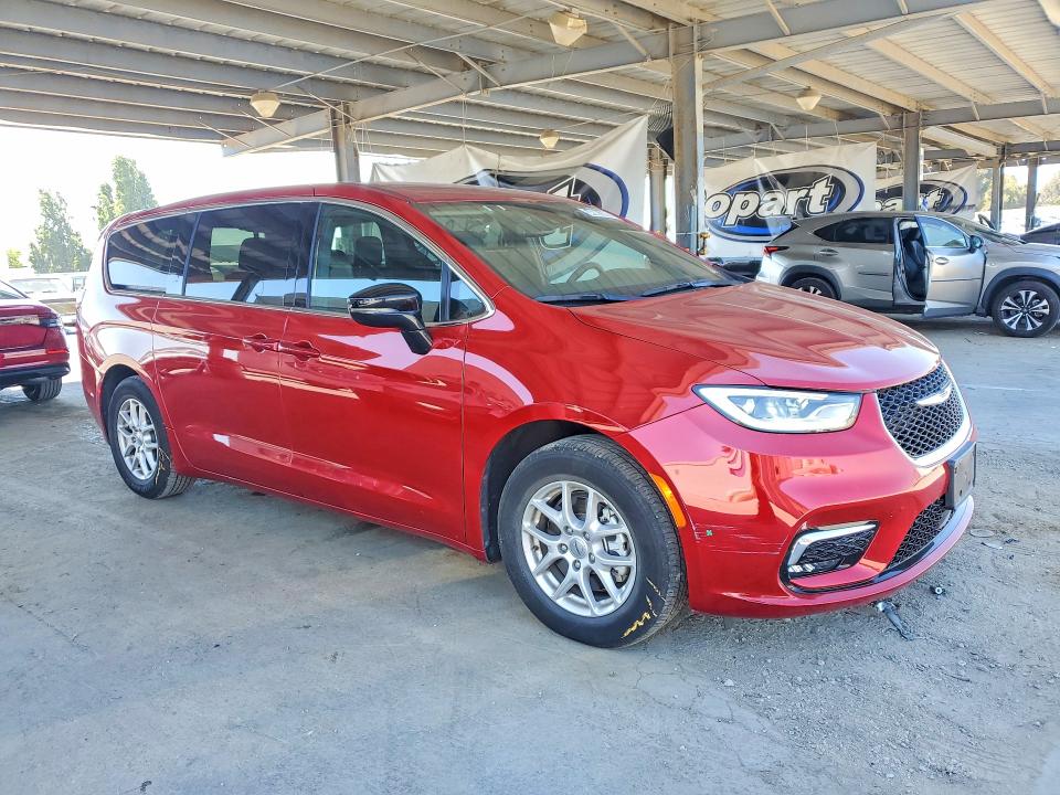 Продаж на аукціоні авто 2025 Chrysler Pacifica, vin: 2C4RC1BG3SR523360, номер лоту: 54686386