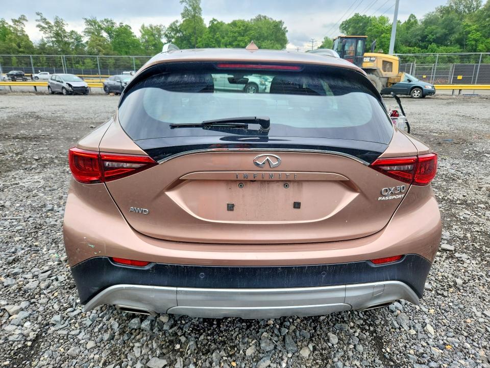 52610036 :رقم المزاد ، SJKCH5CR2JA047018 vin ، 2018 Infiniti Qx30 مزاد بيع