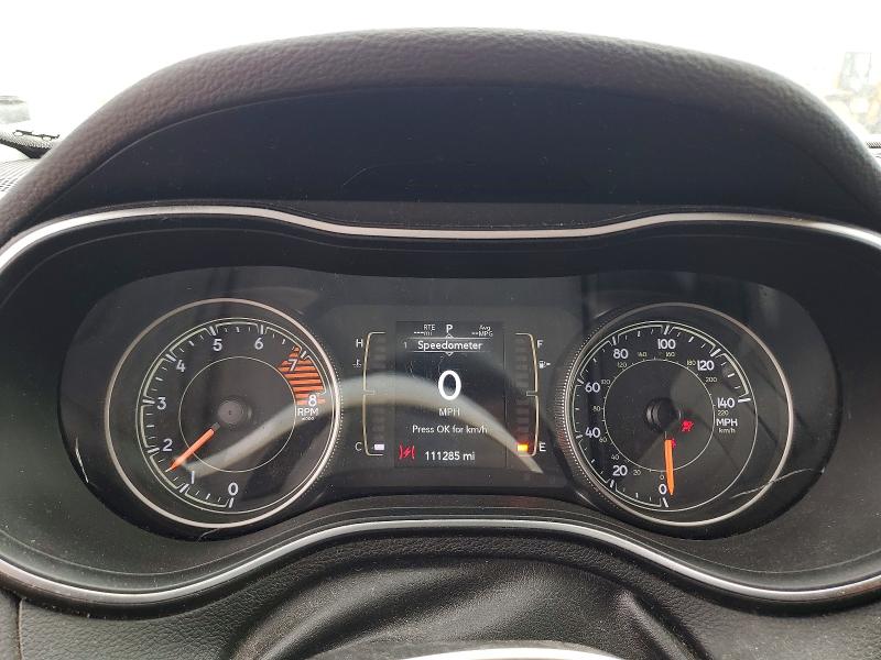 51860686 :رقم المزاد ، 1C4PJMLX2KD113584 vin ، 2019 Jeep Cherokee مزاد بيع