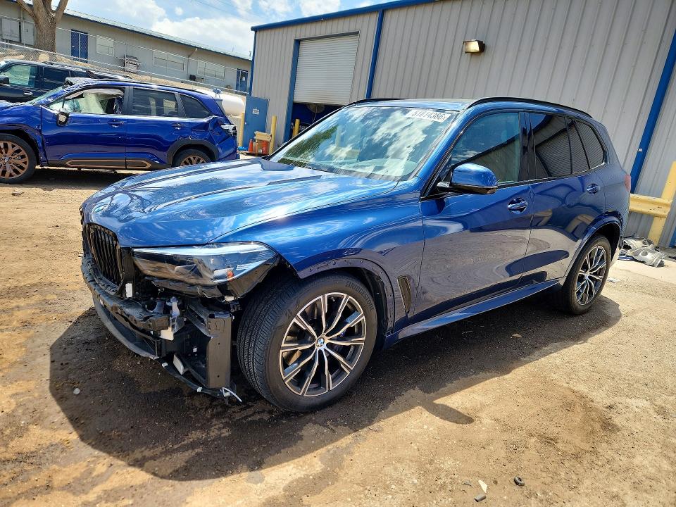 51814386 :رقم المزاد ، 5UXCR6C0XN9M37040 vin ، 2022 Bmw X5 مزاد بيع