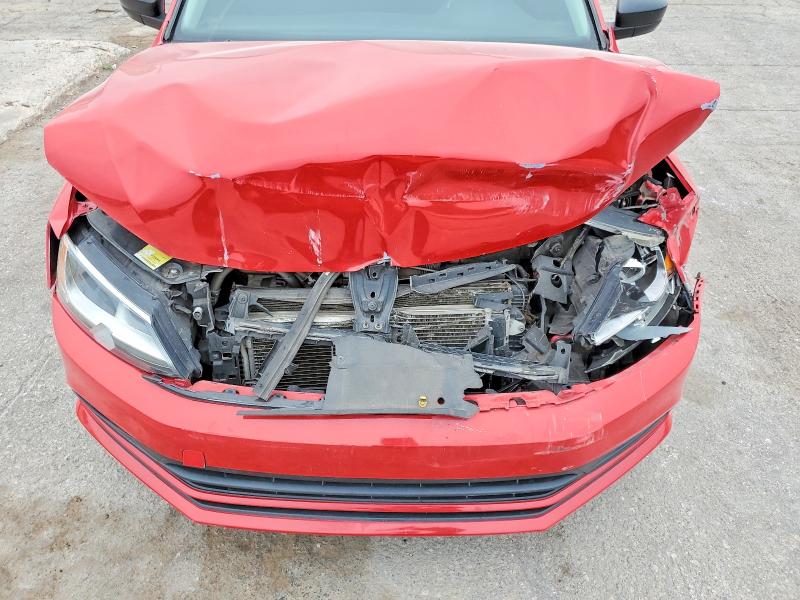 52599866 :رقم المزاد ، 3VWD17AJ1FM259212 vin ، 2015 Volkswagen Jetta مزاد بيع