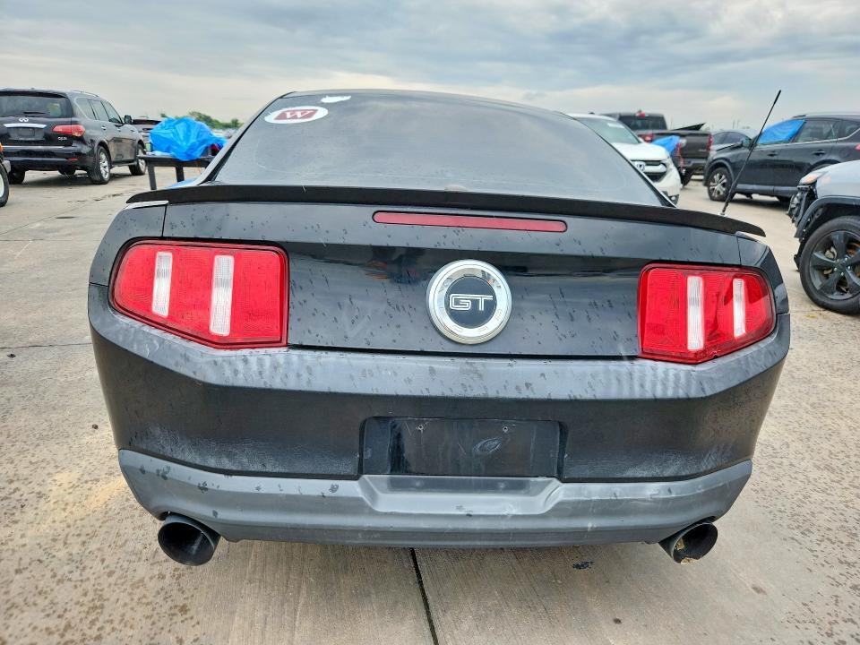 54603446 :رقم المزاد ، 1ZVBP8CH8A5141436 vin ، 2010 Ford Mustang مزاد بيع