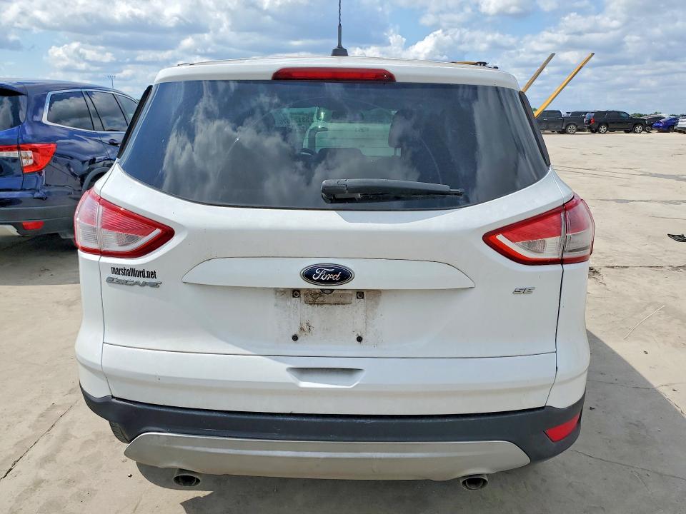 Продажа на аукционе авто 2015 Ford Escape, vin: 1FMCU0G7XFUA54262, номер лота: 53121576
