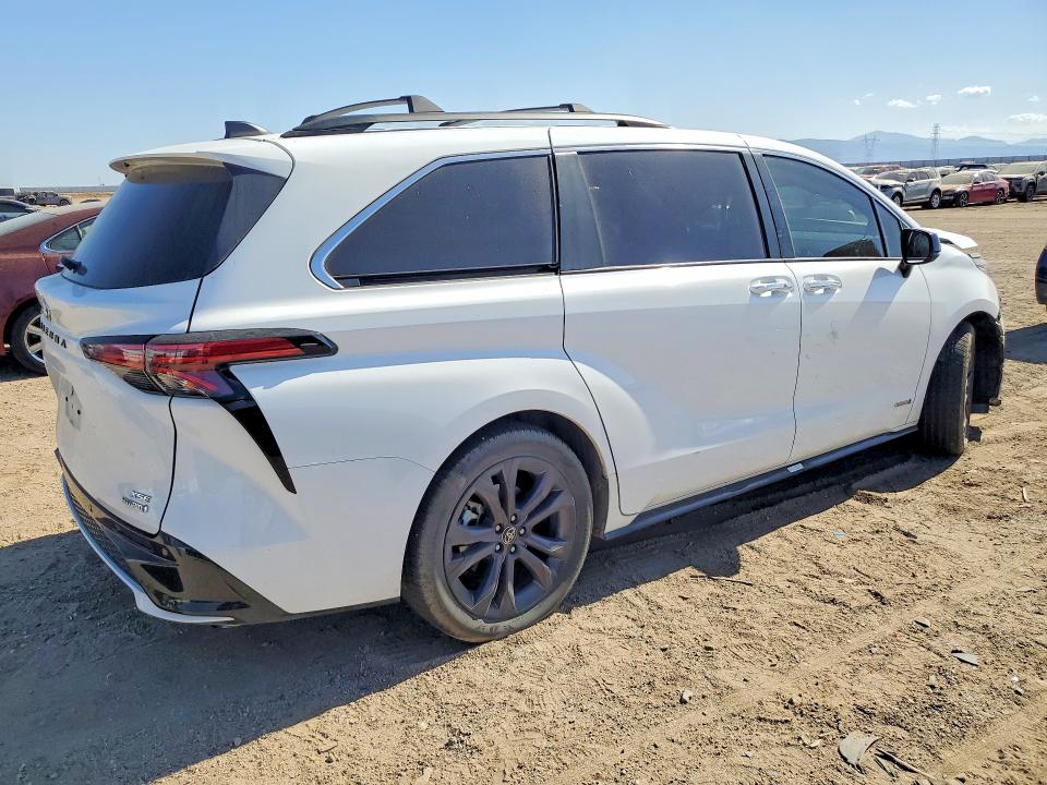Продаж на аукціоні авто 2021 Toyota Sienna, vin: 5TDDRKEC0MS061793, номер лоту: 54672396
