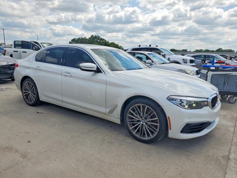 53006696 :رقم المزاد ، WBAJR3C07LWW69467 vin ، 2020 Bmw 530 مزاد بيع