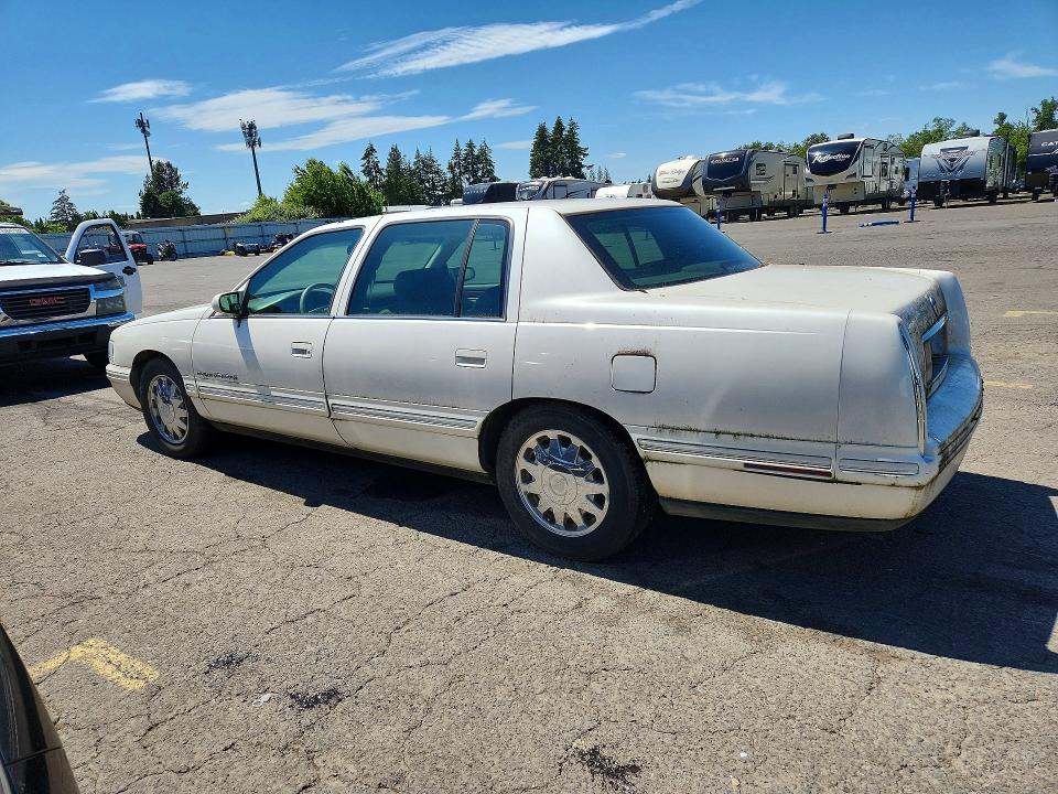 1998 Cadillac Deville მანქანა იყიდება აუქციონზე, vin: 1G6KF5493WU800518, აუქციონის ნომერი: 55225306