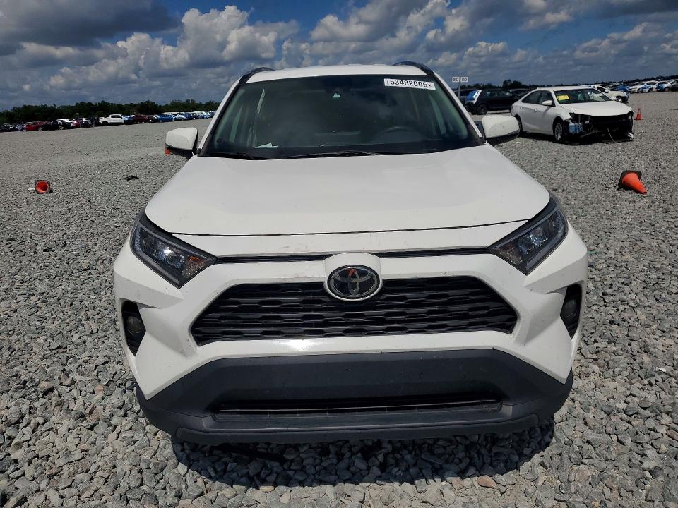 2021 Toyota Rav4 მანქანა იყიდება აუქციონზე, vin: 2T3W1RFV8MC157082, აუქციონის ნომერი: 53482006