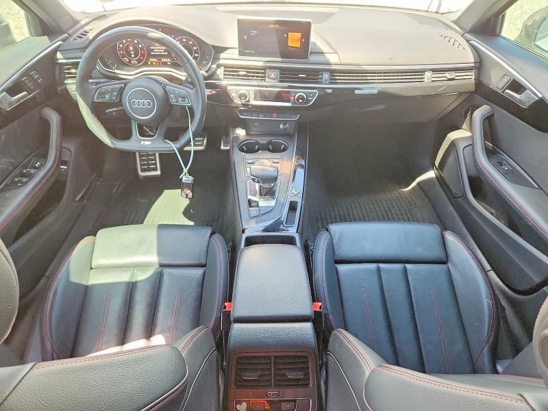 Продаж на аукціоні авто 2019 Audi A4, vin: WAUENAF46KA109404, номер лоту: 53053916