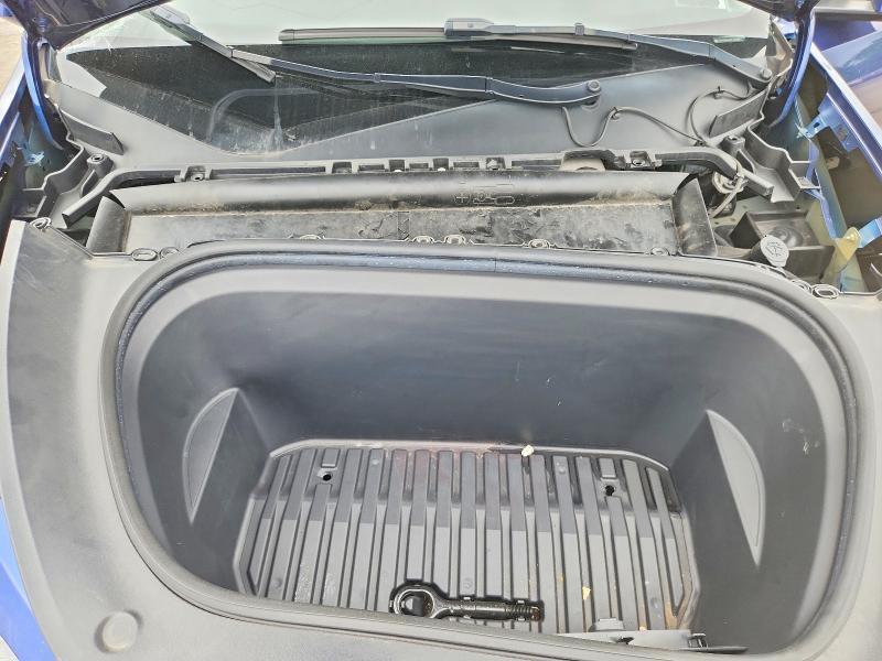 55413806 :رقم المزاد ، 7SAYGDEF8PF709888 vin ، 2023 Tesla Model Y مزاد بيع