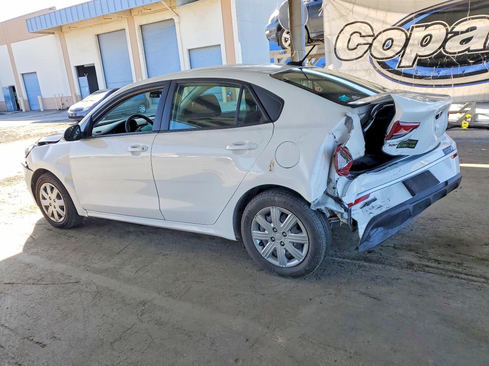 2021 Kia Rio მანქანა იყიდება აუქციონზე, vin: 3KPA24AD8ME364459, აუქციონის ნომერი: 53948516