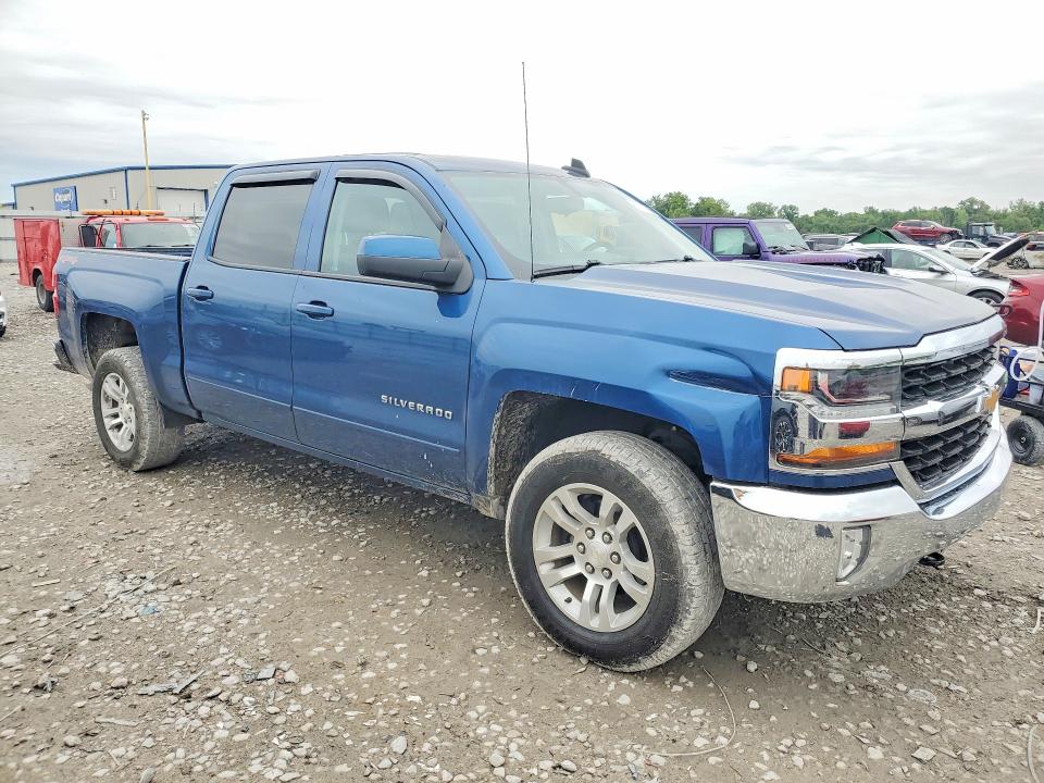 Продаж на аукціоні авто 2017 Chevrolet Silverado, vin: 3GCUKREC2HG312590, номер лоту: 52567366