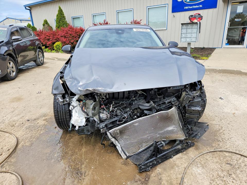 2025 Nissan Altima მანქანა იყიდება აუქციონზე, vin: 1N4BL4DV2SN303502, აუქციონის ნომერი: 52574436
