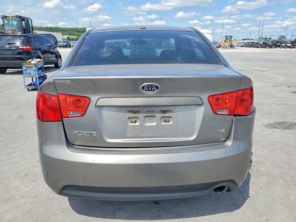 2010 Kia Forte მანქანა იყიდება აუქციონზე, vin: KNAFW4A33A5306510, აუქციონის ნომერი: 52340596