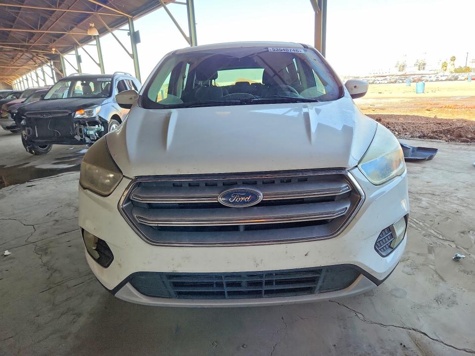 53540746 :رقم المزاد ، 1FMCU9GD2HUB03449 vin ، 2017 Ford Escape مزاد بيع