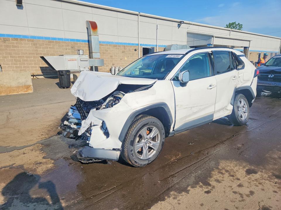 2022 Toyota Rav4 მანქანა იყიდება აუქციონზე, vin: 2T3P1RFV5NW254843, აუქციონის ნომერი: 53815366