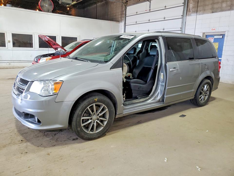 Auction sale of the 2015 Dodge Grand Caravan, vin: 2C4RDGCG5FR737237, lot number: 55499486