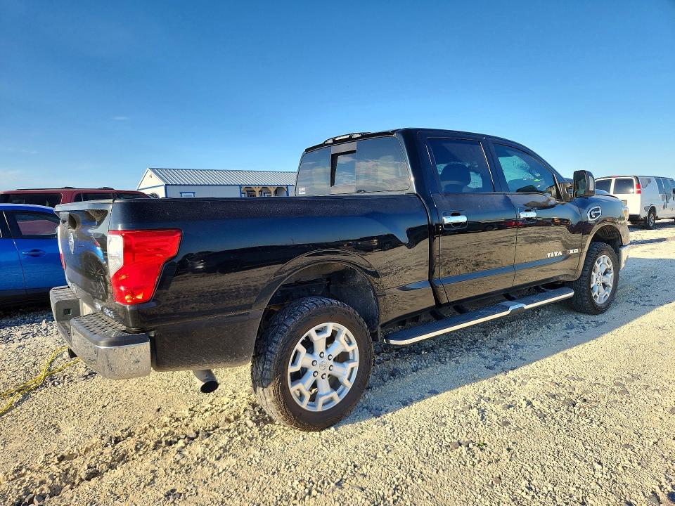 52948846 :رقم المزاد ، 1N6BA1F42GN506123 vin ، 2016 Nissan Titan مزاد بيع