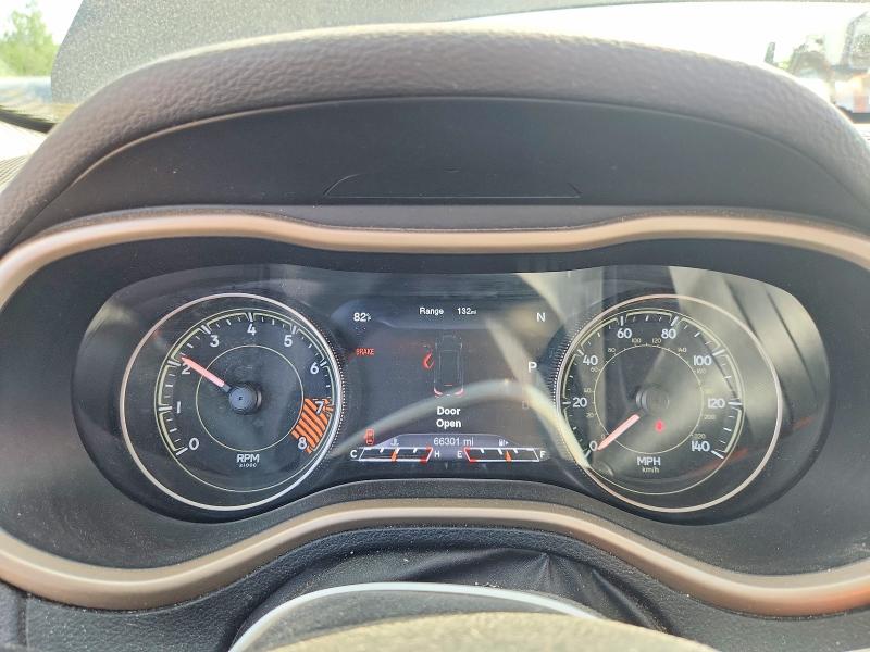 54443886 :رقم المزاد ، 1C4PJMDS0EW210777 vin ، 2014 Jeep Cherokee مزاد بيع