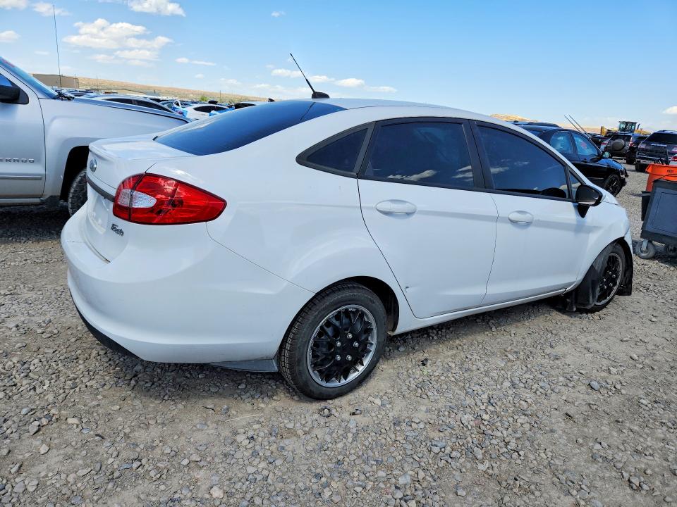 55000536 :رقم المزاد ، 3FADP4BJ2BM226198 vin ، 2011 Ford Fiesta مزاد بيع