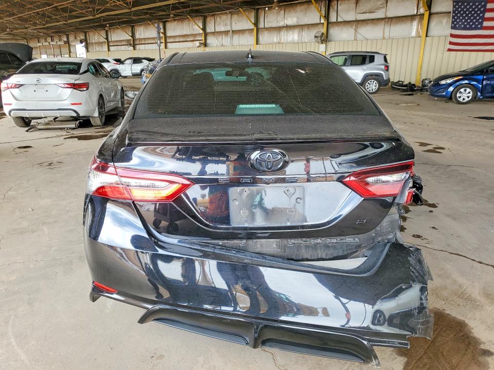 Продаж на аукціоні авто 2021 Toyota Camry, vin: 4T1G11AK2MU486838, номер лоту: 52938196