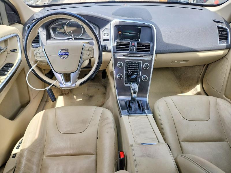 Продаж на аукціоні авто 2015 Volvo Xc60, vin: YV4612RM5F2734054, номер лоту: 54916636