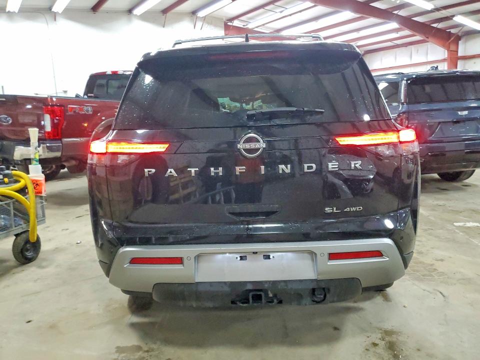 52405346 :رقم المزاد ، 5N1DR3CD2NC257461 vin ، 2022 Nissan Pathfinder مزاد بيع