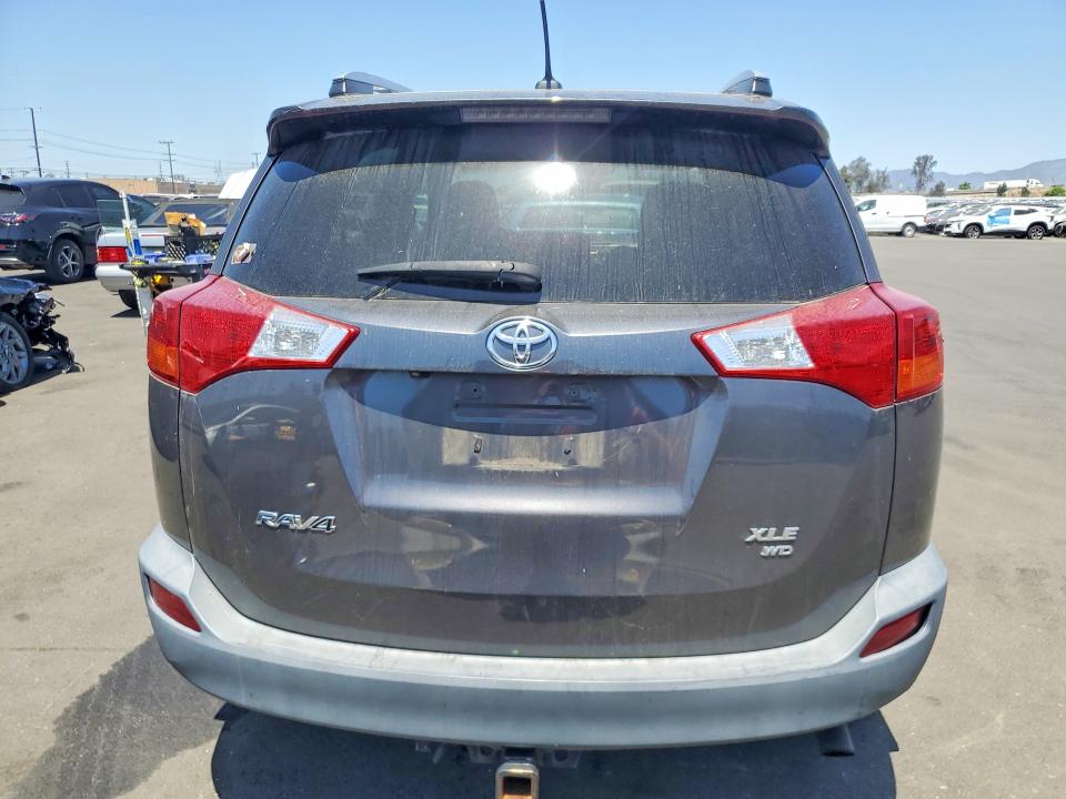 Продажа на аукционе авто 2015 Toyota Rav4, vin: 2T3RFREV1FW261298, номер лота: 51569436