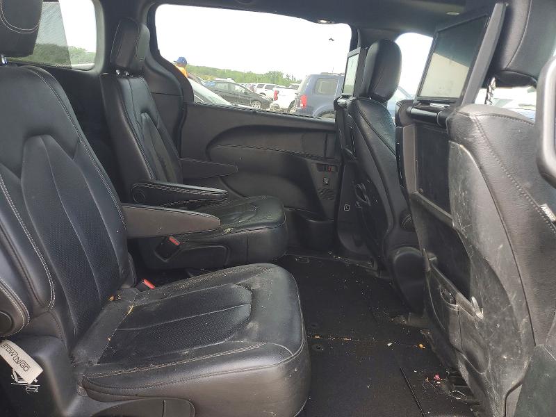 Продажа на аукционе авто 2018 Chrysler Pacifica, vin: 2C4RC1EGXJR321822, номер лота: 51971586