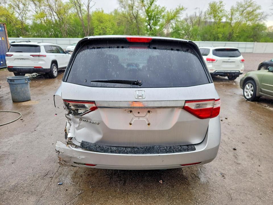 53014746 :رقم المزاد ، 5FNRL5H21BB090331 vin ، 2011 Honda Odyssey مزاد بيع