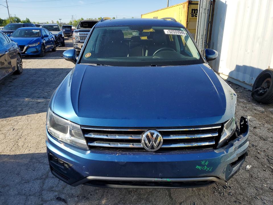 Продаж на аукціоні авто 2020 Volkswagen Tiguan, vin: 3VV2B7AX1LM013043, номер лоту: 52533946